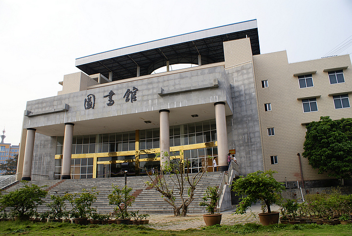 大学图片